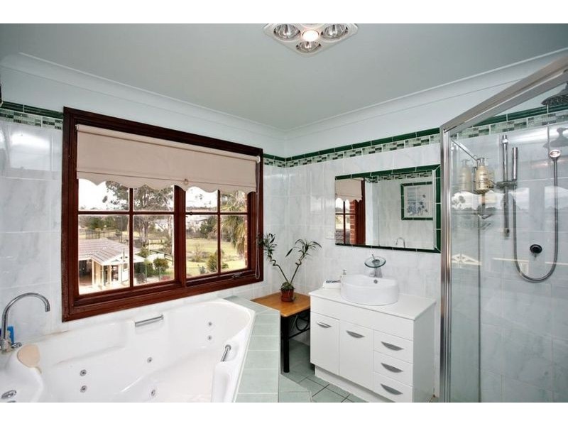 16 Cubitt Drive, Denham Court NSW 2565