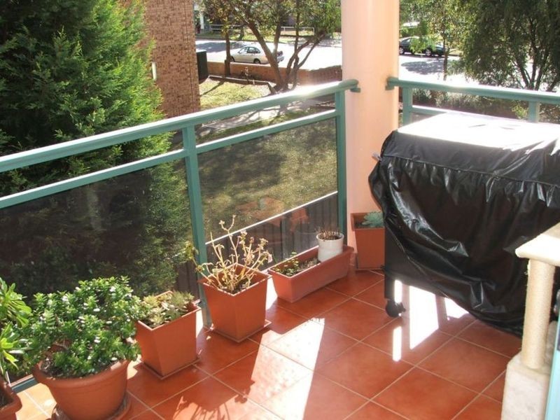 8/40 Chertsey Avenue, Bankstown NSW 2200