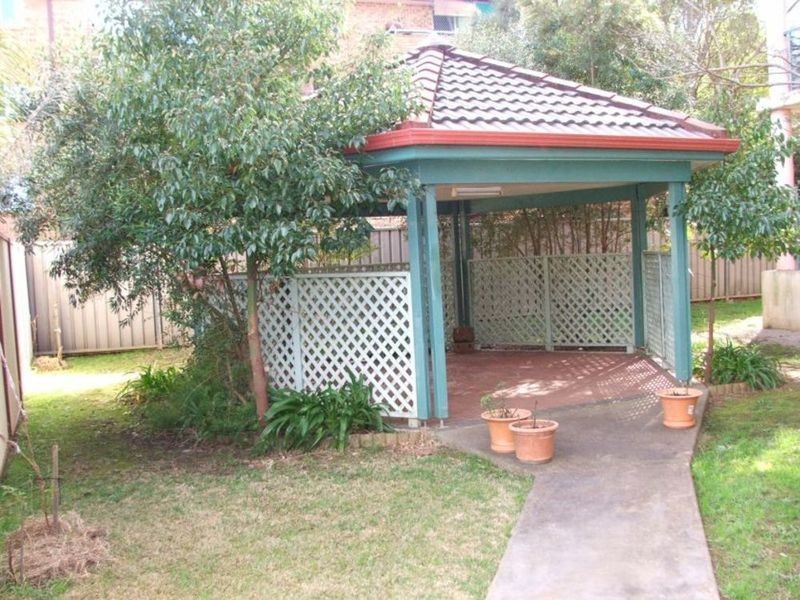 8/40 Chertsey Avenue, Bankstown NSW 2200