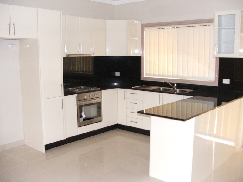 3/12-14 Lancaster Avenue, Punchbowl NSW 2196