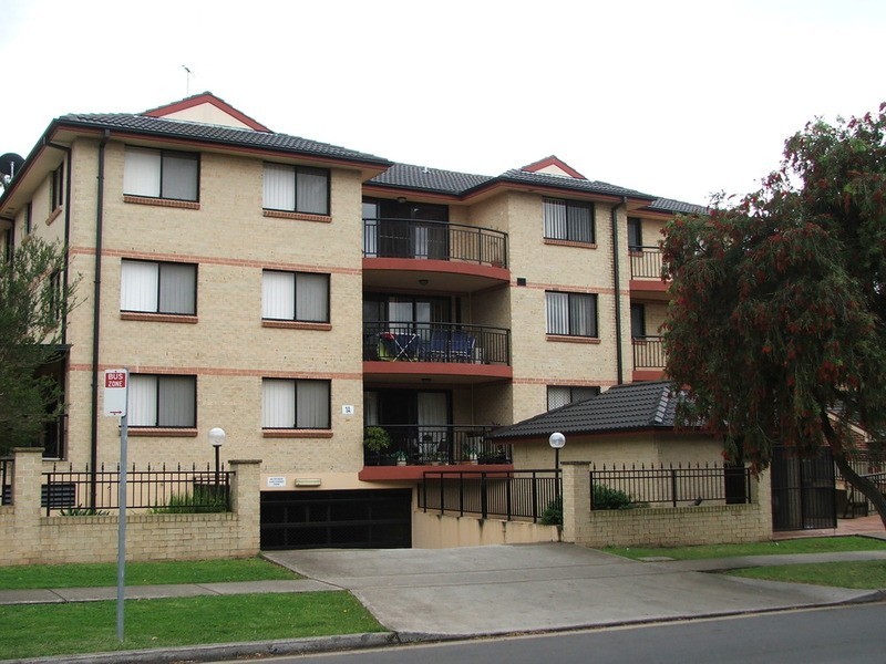 12/1A Carmen Street, Bankstown NSW 2200