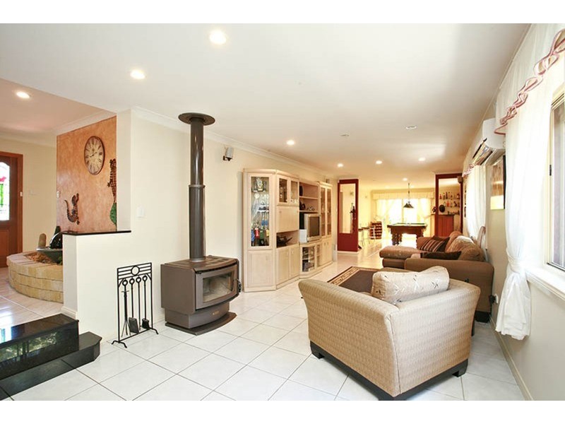 6 Avonlea Crescent, Bass Hill NSW 2197