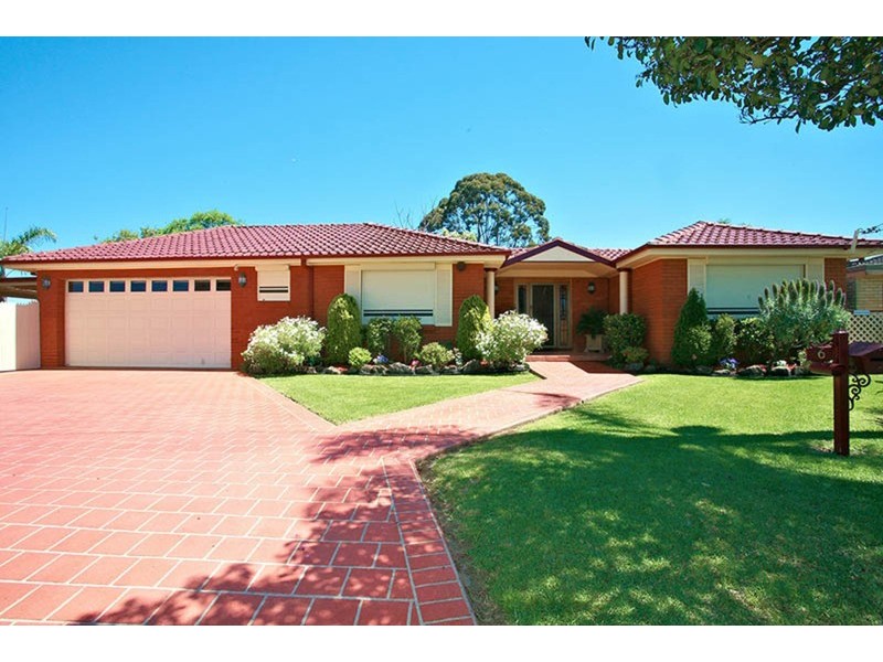 6 Avonlea Crescent, Bass Hill NSW 2197