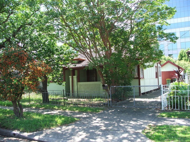 13 Bungalow Crescent, Bankstown NSW 2200