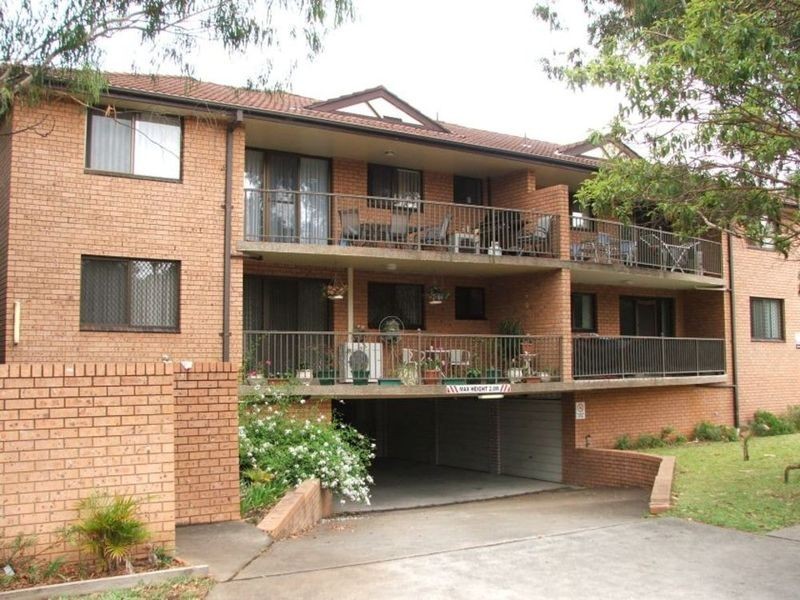 8/18 Gordon Street, Bankstown NSW 2200