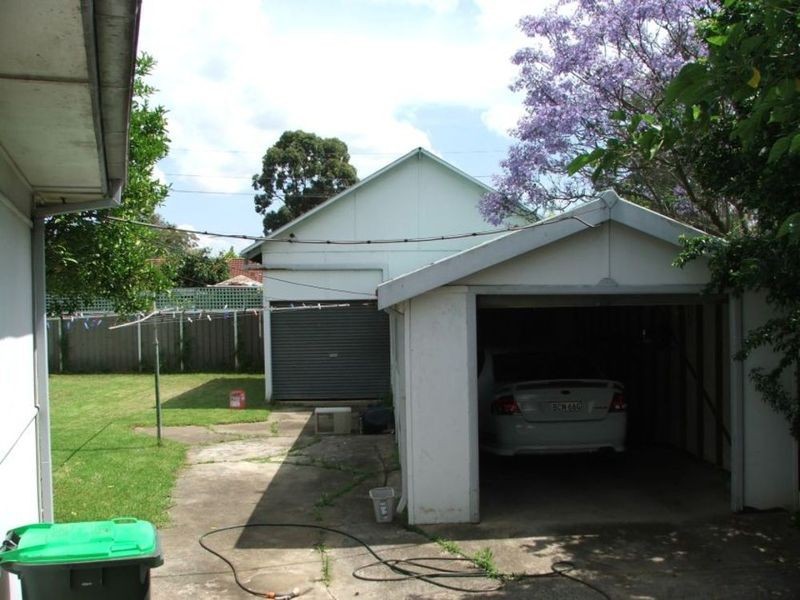 60 Gabo Crescent, Sadleir NSW 2168