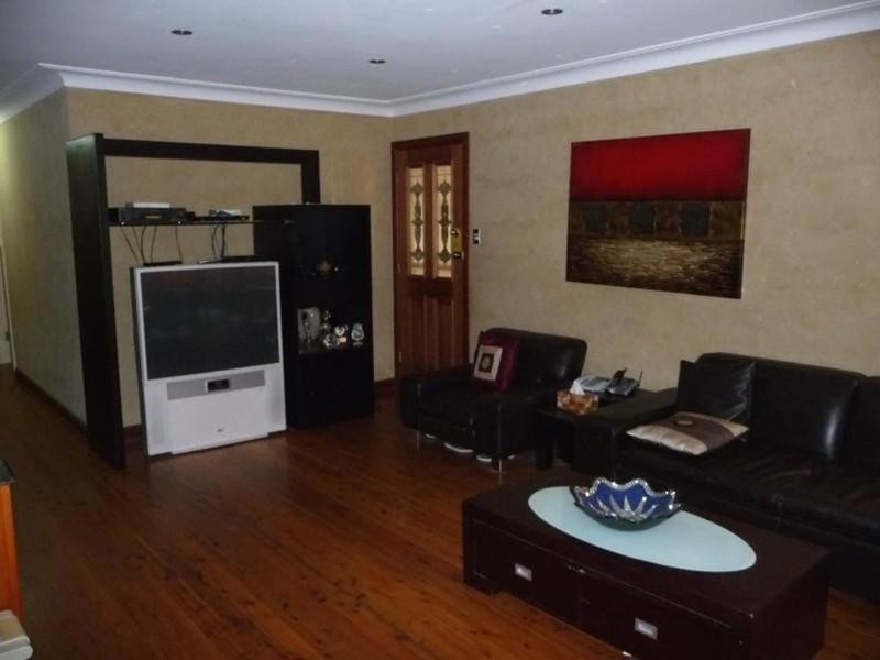 9 Bowden Boulevard, Yagoona NSW 2199