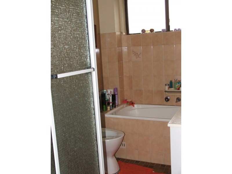 6/118 Meredith Street, Bankstown NSW 2200