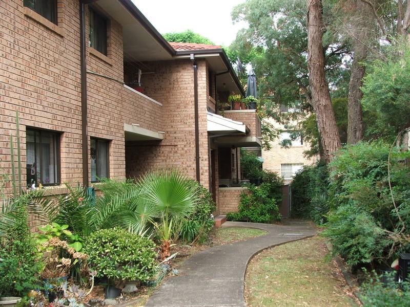 6/118 Meredith Street, Bankstown NSW 2200