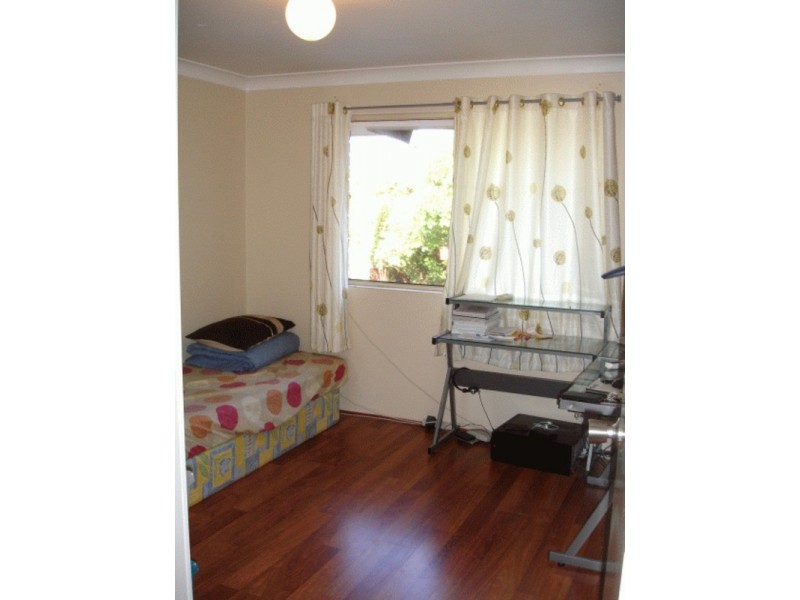 2/72-74 Meredith Street, Bankstown NSW 2200