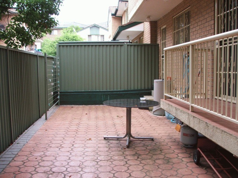 2/72-74 Meredith Street, Bankstown NSW 2200