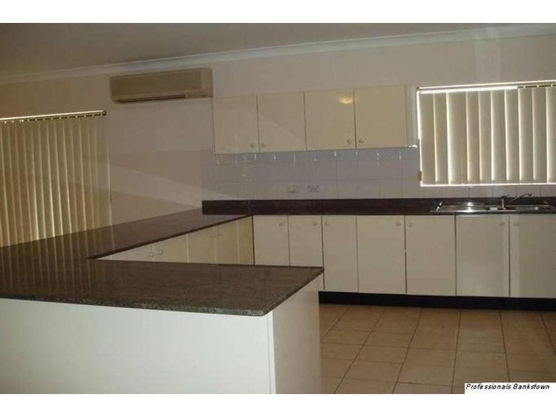 21/3 West Terrace, Bankstown NSW 2200