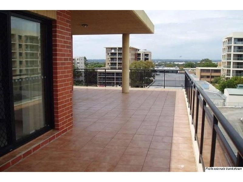 21/3 West Terrace, Bankstown NSW 2200