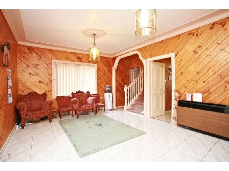 48 Russell Street, Greenacre NSW 2190