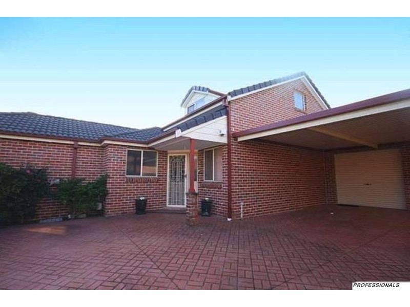 4/74 William Street, Condell Park NSW 2200