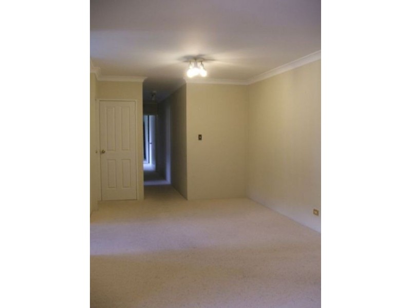 13/54-56 Sir Joseph Banks Street, Bankstown NSW 2200