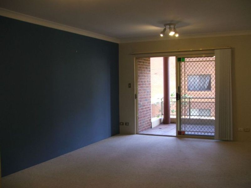 13/54-56 Sir Joseph Banks Street, Bankstown NSW 2200