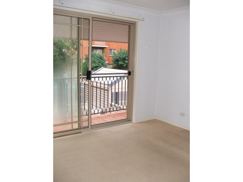 2/172 Flood Street, Leichhardt NSW 2040