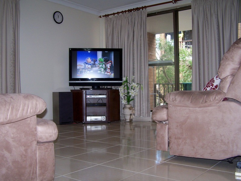 13/33-35 Sir Joseph Banks Street, Bankstown NSW 2200