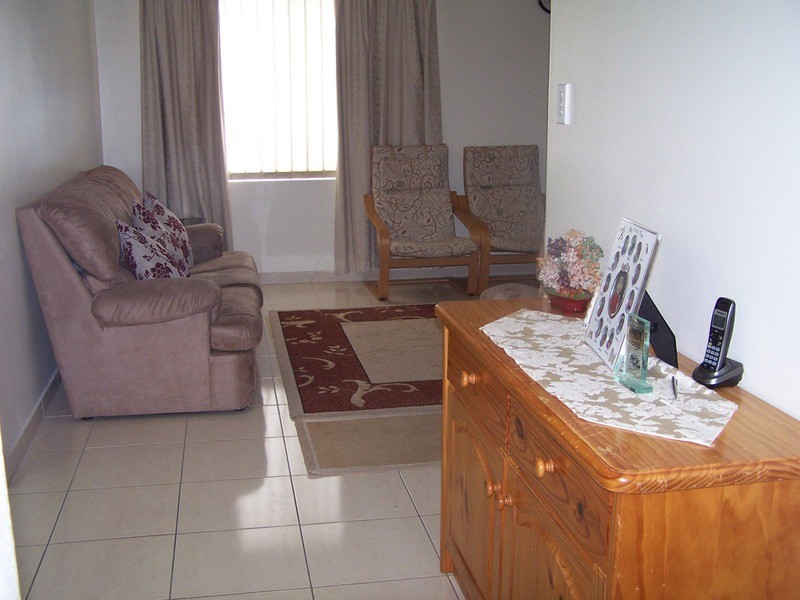 13/33-35 Sir Joseph Banks Street, Bankstown NSW 2200