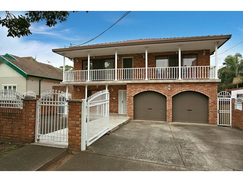 67 Cairds Avenue, Bankstown NSW 2200