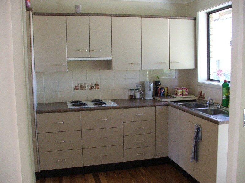 5 Wendy Avenue, Georges Hall NSW 2198