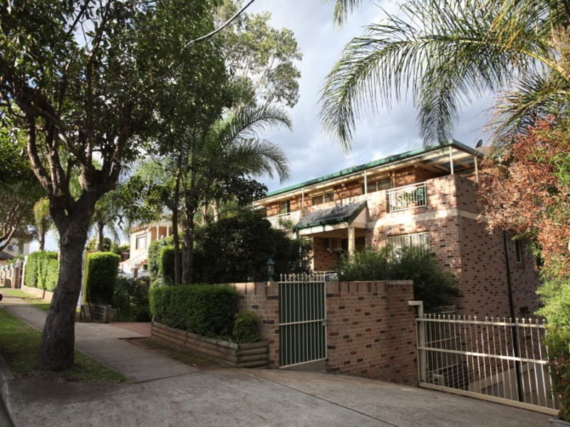 13/133 Meredith Street, Bankstown NSW 2200