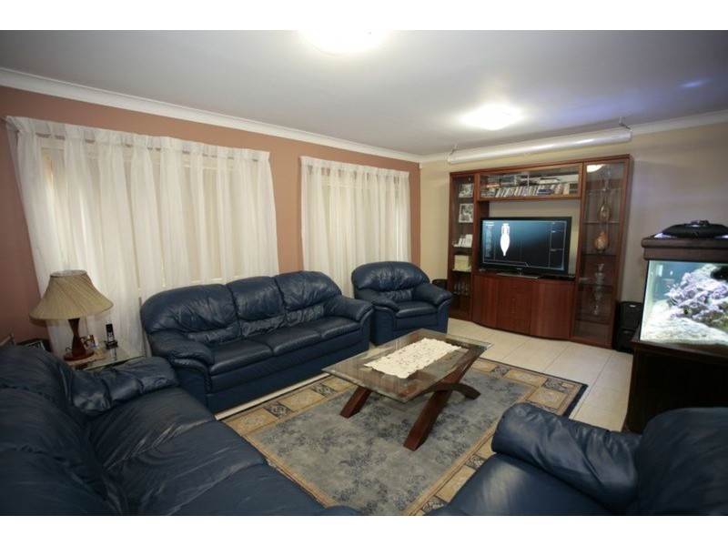 2/52 Chertsey Avenue, Bankstown NSW 2200