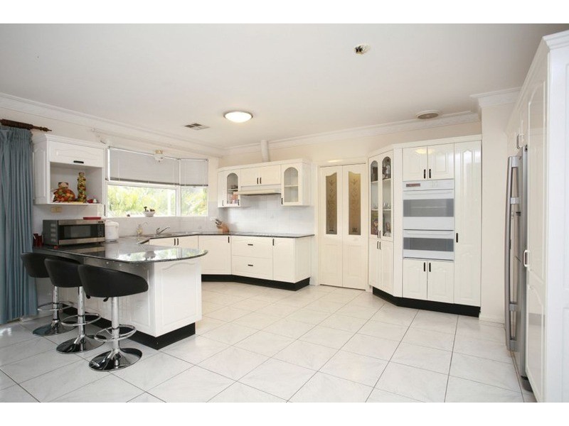 10 Keswick Street, Georges Hall NSW 2198