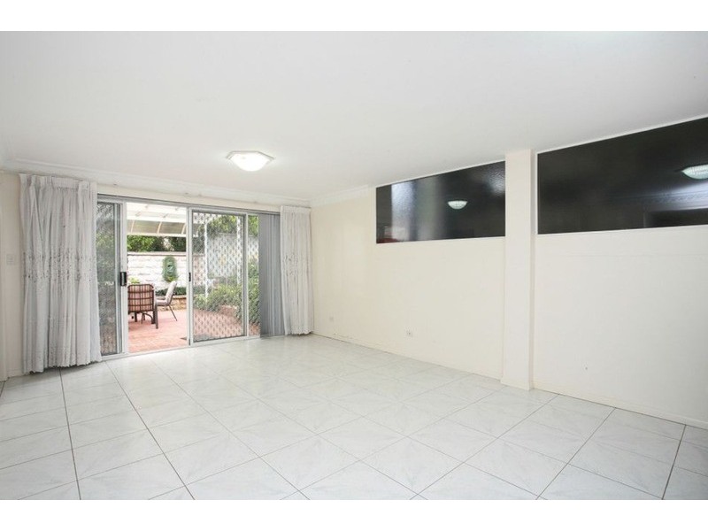 10 Keswick Street, Georges Hall NSW 2198