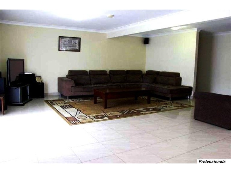 10 Buist Street, Yagoona NSW 2199