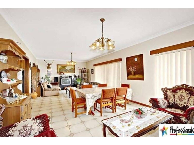 88 Greenacre Road, Greenacre NSW 2190