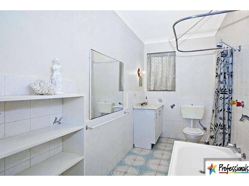 88 Greenacre Road, Greenacre NSW 2190