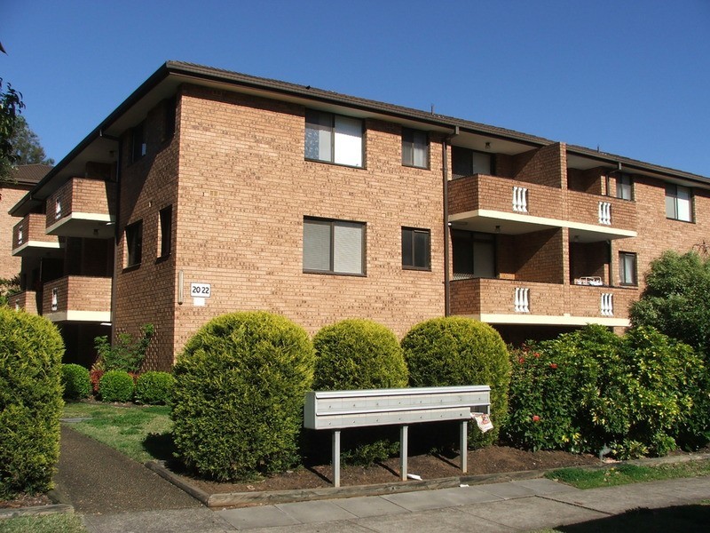 4/20 Dudley Avenue, Bankstown NSW 2200