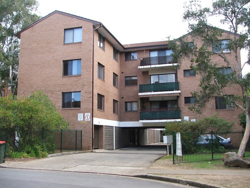 10/6-10 Beale Street, Liverpool NSW 2170