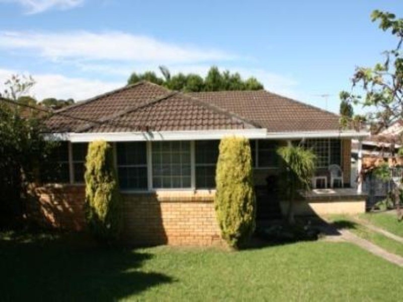 39 Birdwood Road, Georges Hall NSW 2198