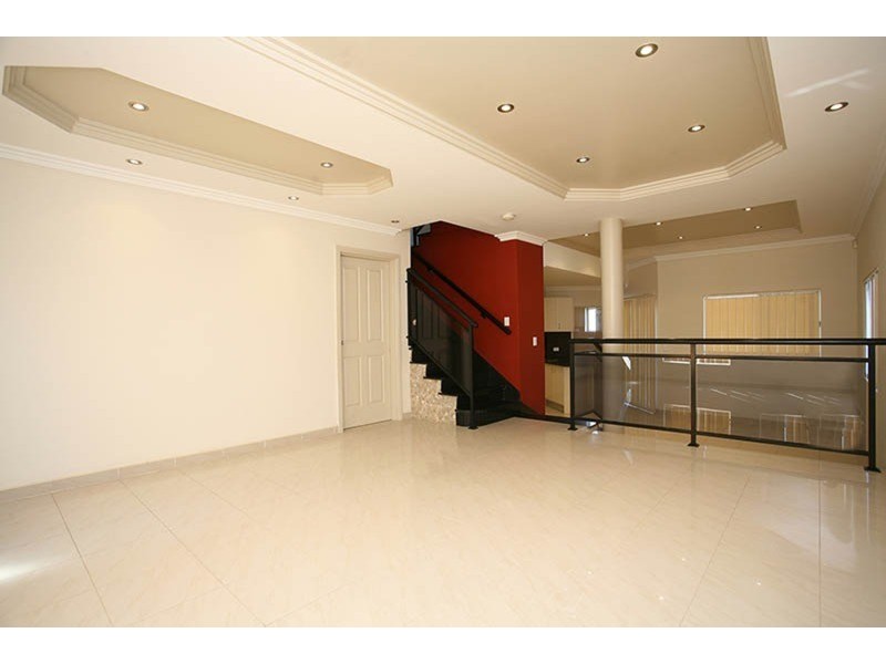 5 Price Lane, Bankstown NSW 2200