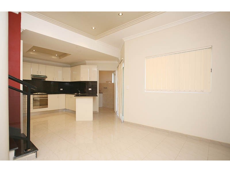 5 Price Lane, Bankstown NSW 2200