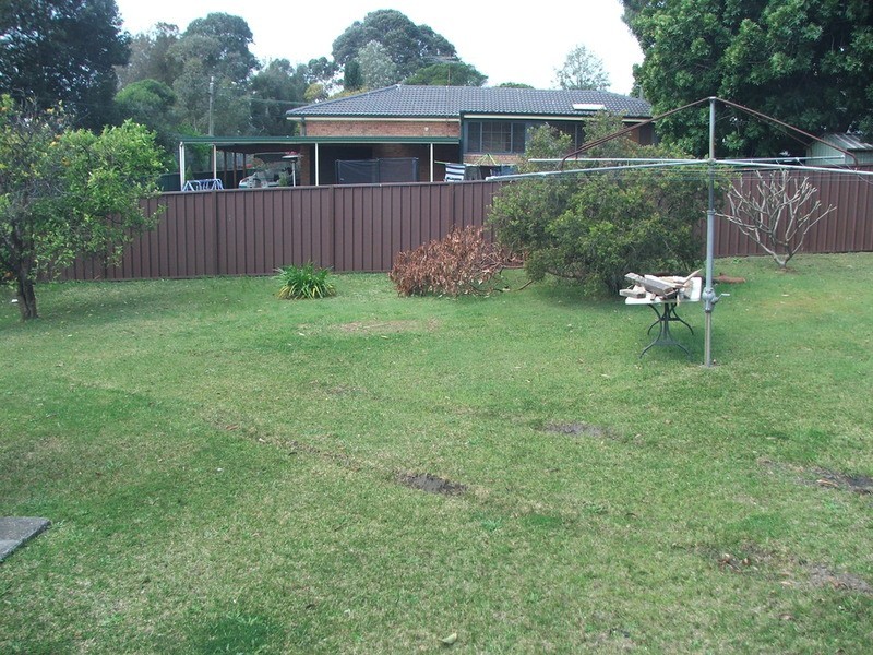 2 Sylvanus Street, Greenacre NSW 2190