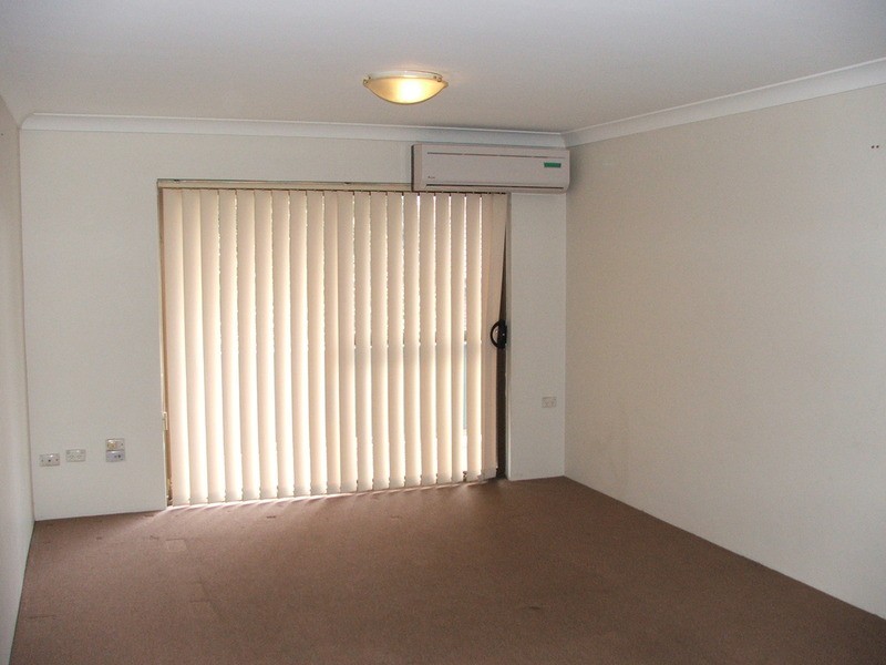 27/14 Melanie Street, Bankstown NSW 2200