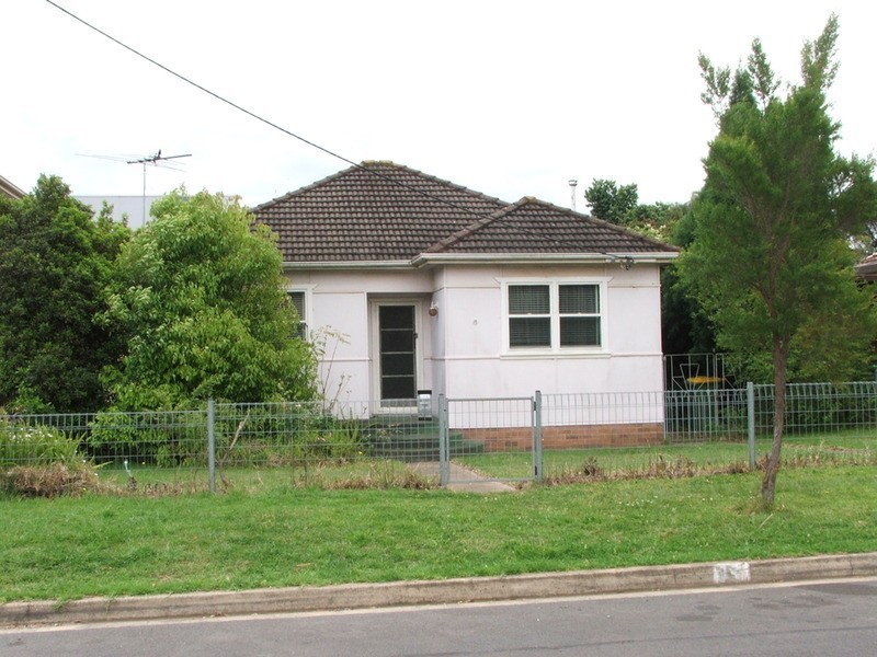 15 Mons Street, Condell Park NSW 2200