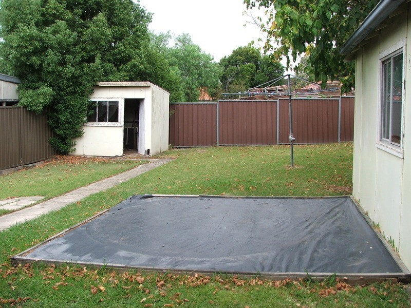 142 Amy Street, Regents Park NSW 2143