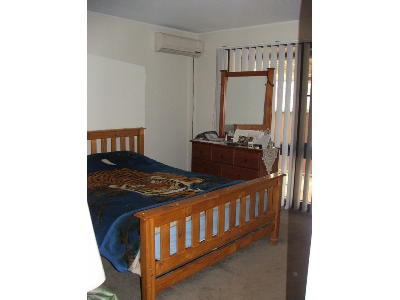 10 Rex Road, Georges Hall NSW 2198