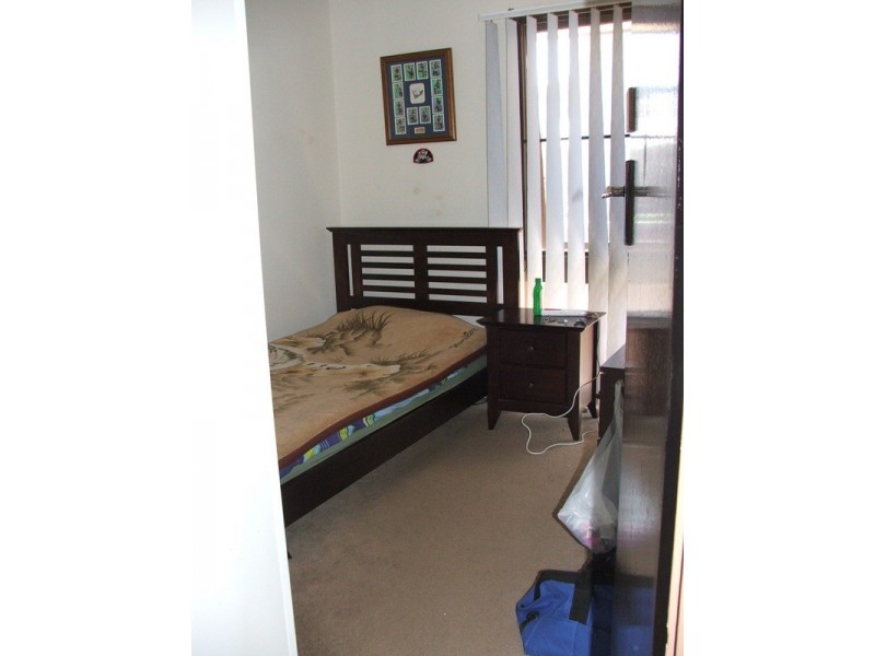 10 Rex Road, Georges Hall NSW 2198