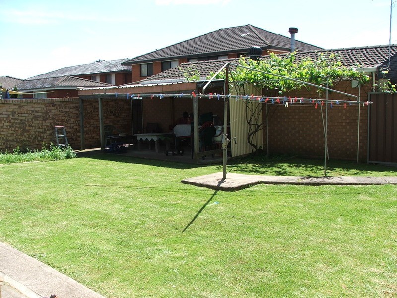 10 Rex Road, Georges Hall NSW 2198