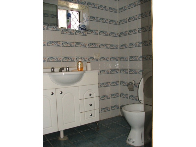 10 Rex Road, Georges Hall NSW 2198