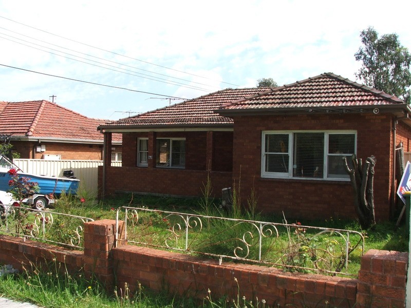 103 Norfolk Road, Greenacre NSW 2190