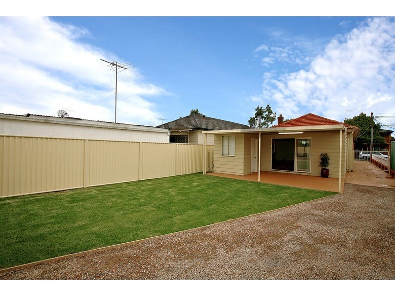 113 Griffiths  Avenue, Bankstown NSW 2200