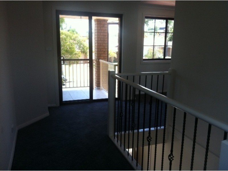 5A Flinders Crescent, Green Valley NSW 2168