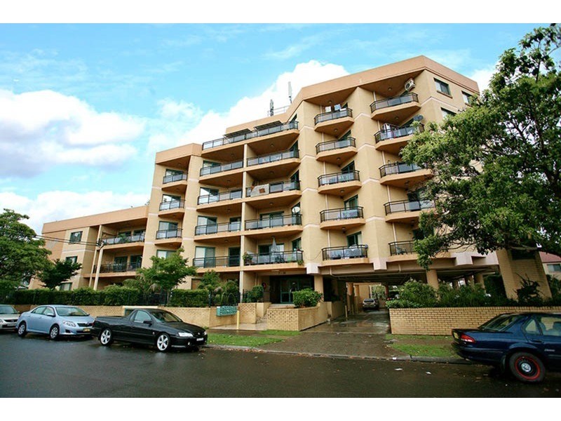 22/28 Meredith Street, Bankstown NSW 2200